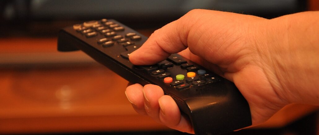 remote-control-4891936_1280